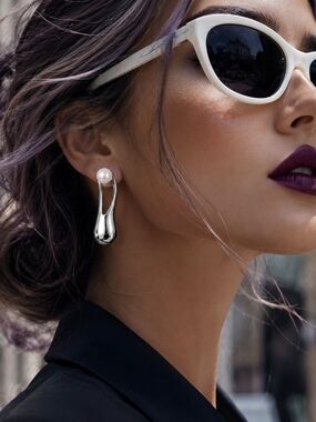 Silver Tone Pearl Drop Earrings - Elegant White Pearl